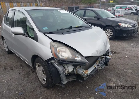 2012 Honda Fit из США, поврежденный, VIN JHMGE8H37CC002522